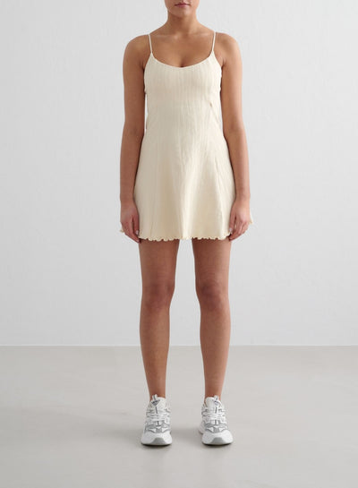 [S - 5'8"]